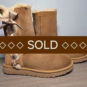 UGG Classic Suede Ribbon Detail Boots, Chestnut Tan: Size – 7 (Women’s) NWOT